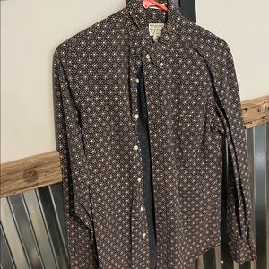 Women's Black and Orange Patterned Button Down Shirt